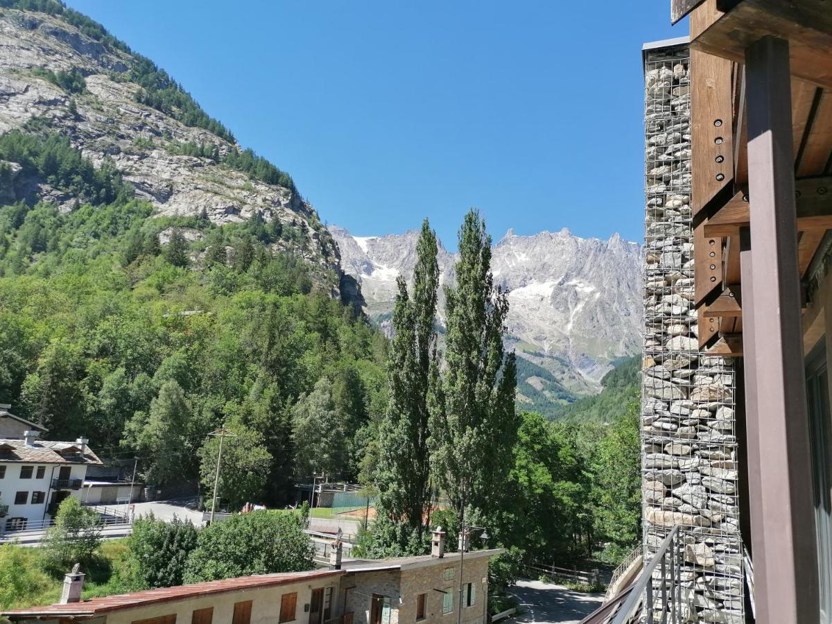 Loft In Courmayeur Exteriör bild
